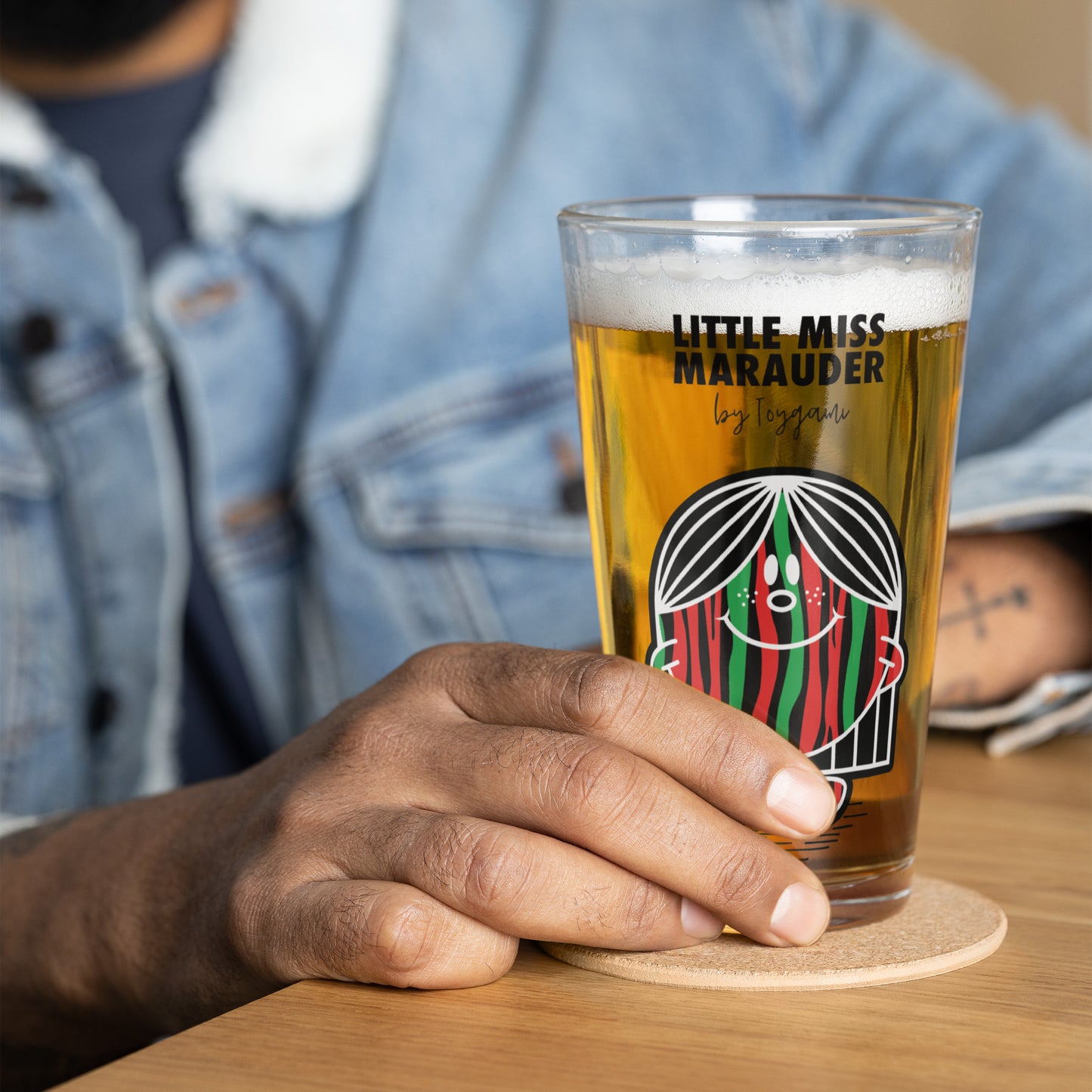 Miss Marauder Shaker pint glass